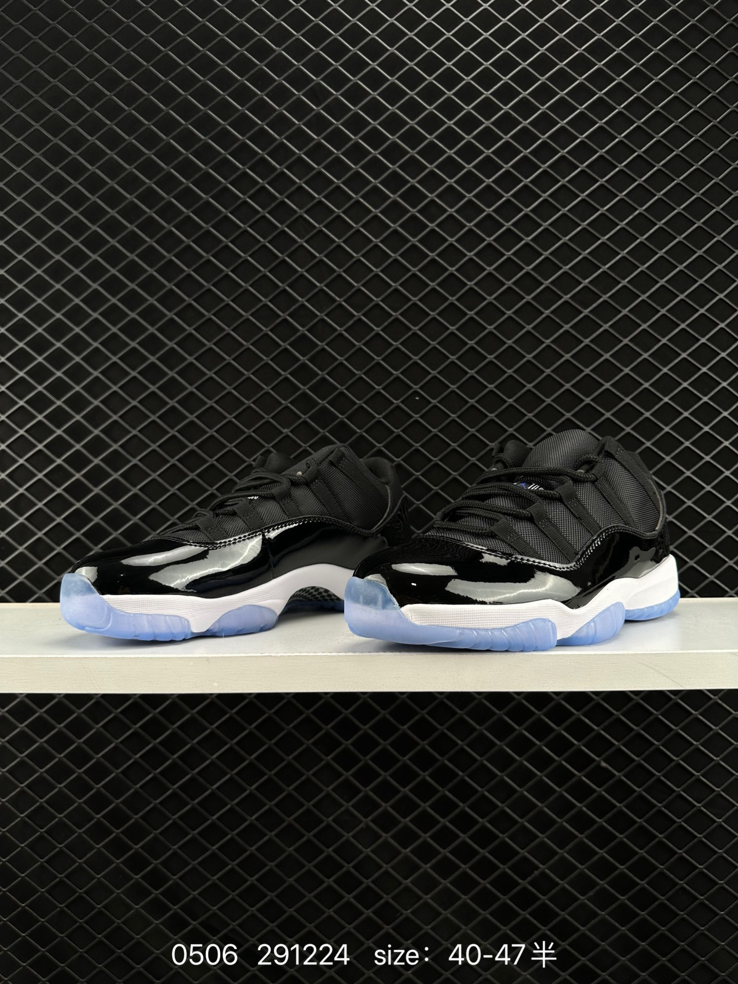 Air Jordan 11 Low 